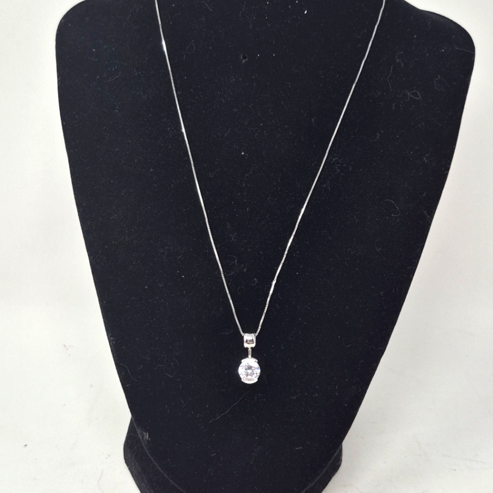 Elle Brand 925 Pendant/ Chain With Clear Cubic Stone And Pink Stone On Back